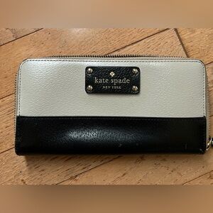 Kate Spade Light Tan Wallet